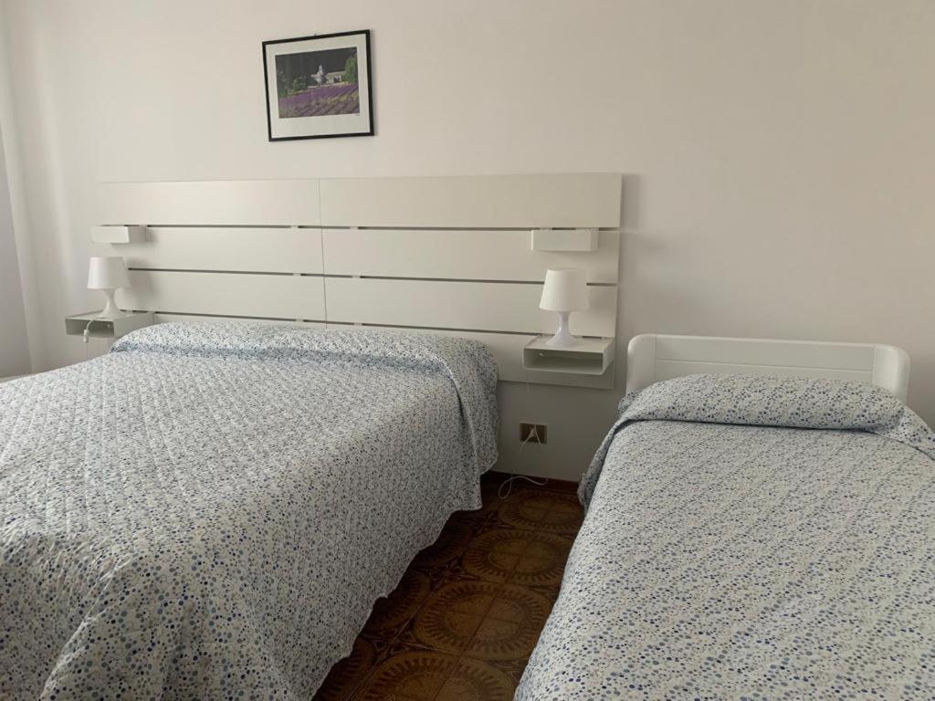 Casa Gaia- Castelnuovo Del Garda Apartment Cavalcaselle Luaran gambar