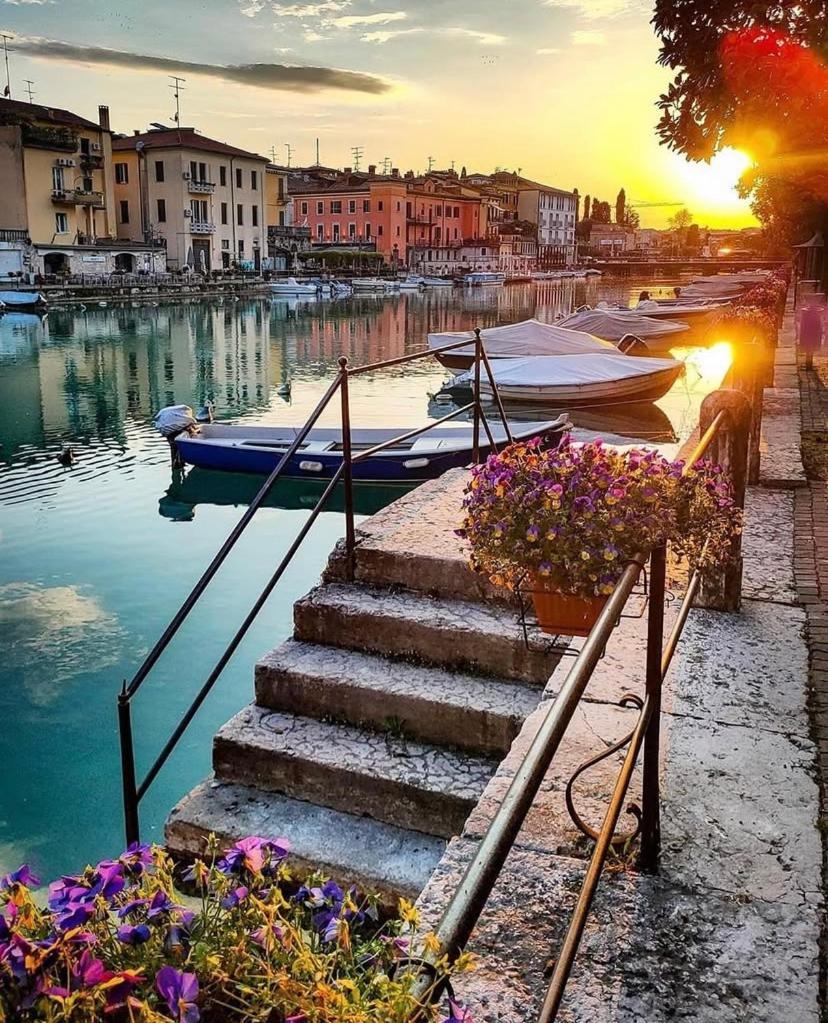 Casa Gaia- Castelnuovo Del Garda Apartment Cavalcaselle Luaran gambar