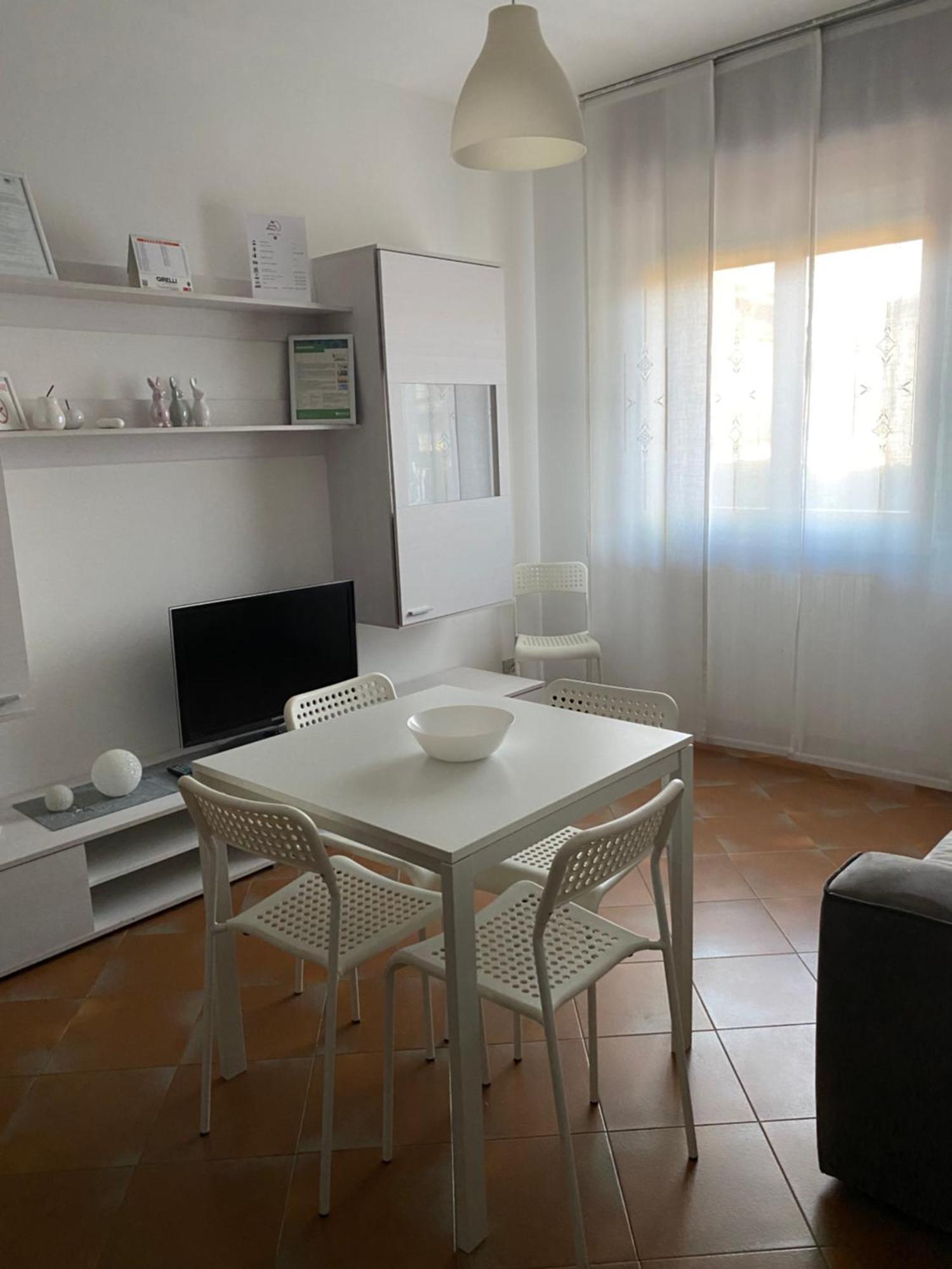 Casa Gaia- Castelnuovo Del Garda Apartment Cavalcaselle Luaran gambar