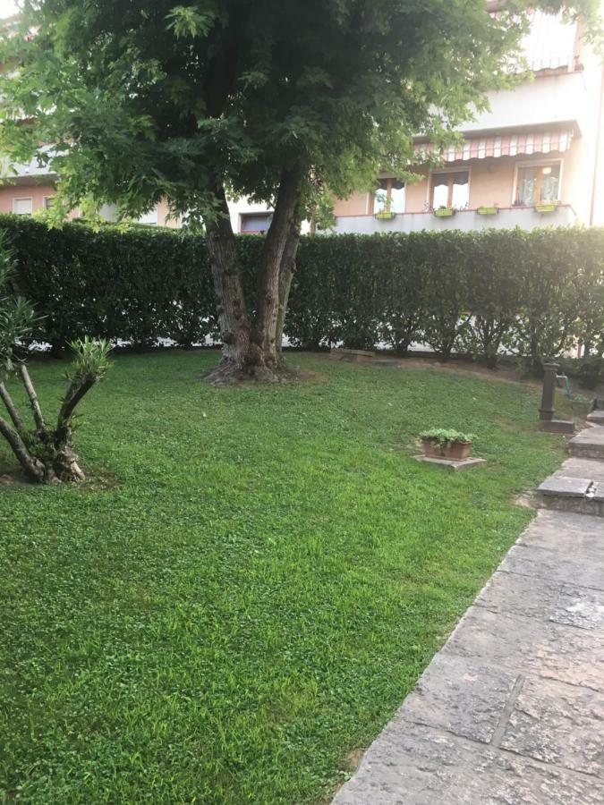 Casa Gaia- Castelnuovo Del Garda Apartment Cavalcaselle Luaran gambar